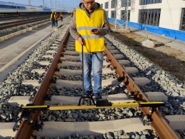 Digital Rolling Track Gauge