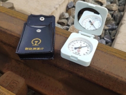 Rail Pointer thermometer